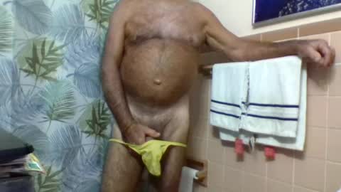 Snapshot of gojo885 chatting on June 2026 05:05:01 AM gojo885 online show from June 2026 05:05:01 AM