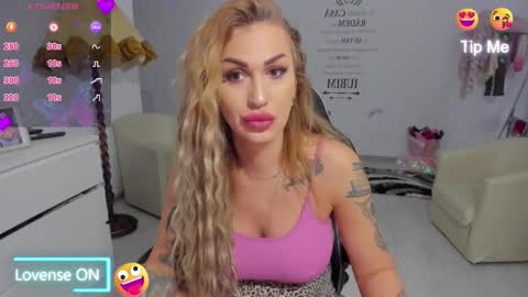 Nicole.. online show from March 2026 05:12:02 AM