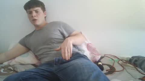 Snapshot of goldenboy207 chatting on February 2026 11:32:02 AM goldenboy207 online show from February 2026 11:32:02 AM