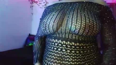 XxPretentious PeachxX online show from March 2026 07:36:02 AM