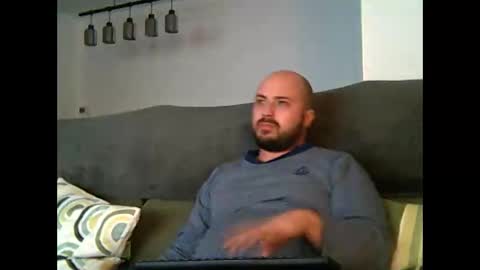 Snapshot of goldenspainboy chatting on March 2026 07:31:01 PM goldenspainboy online show from March 2026 07:31:01 PM