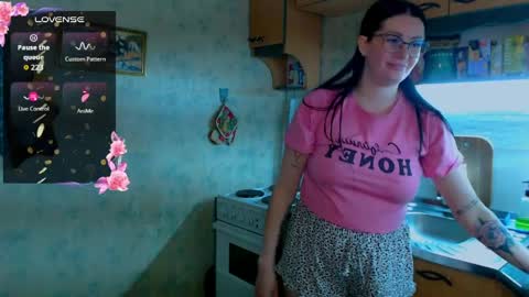 Polina online show from April 2026 05:11:01 PM