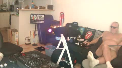goldyguy011 online show from July 2026 05:55:01 PM