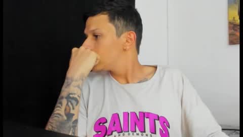 goodboy69i online show from February 2025 09:44:02 PM