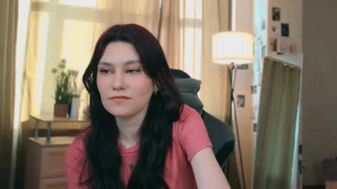 Sarra online show from April 2026 01:17:01 PM