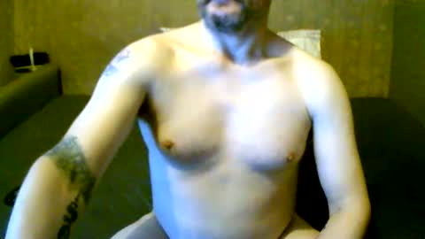 Goosey77 online show from October 2025 09:42:01 PM