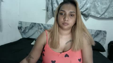 gorgeouslips10 online show from April 2026 06:04:02 PM