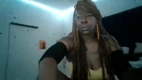 Snapshot of gotcake713 chatting on May 2026 12:37:01 AM Sue Goddess online show from May 2026 12:37:01 AM