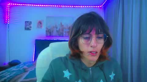 Snapshot of goth_minerva chatting on July 2026 01:34:02 PM goth_minerva online show from July 2026 01:34:02 PM