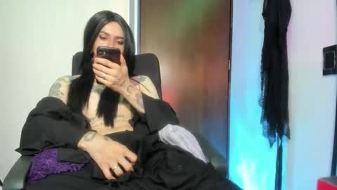 Russ  online show from November 2025 08:11:02 PM