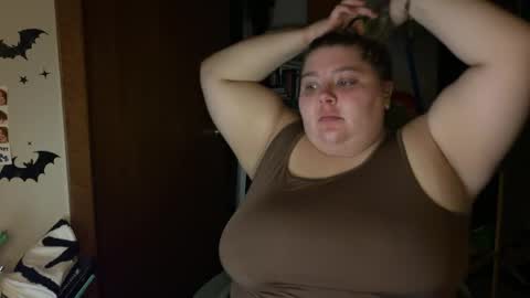 Snapshot of gothicc_goddess chatting on May 2026 05:47:01 AM Goddess Jane online show from May 2026 05:47:01 AM