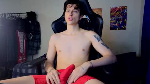 angelito tu novio online show from November 2025 10:34:02 PM