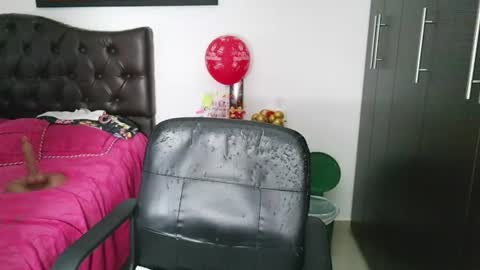 Snapshot of grace_mature_milf chatting on June 2026 11:08:02 AM grace_mature_milf online show from June 2026 11:08:02 AM