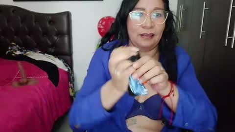 Snapshot of grace_mature_milf chatting on June 2026 12:59:02 AM grace_mature_milf online show from June 2026 12:59:02 AM