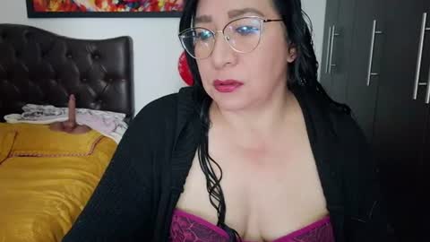 Snapshot of grace_mature_milf chatting on July 2026 11:58:02 AM grace_mature_milf online show from July 2026 11:58:02 AM