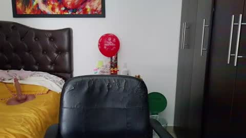 Snapshot of grace_mature_milf chatting on July 2026 11:15:02 AM grace_mature_milf online show from July 2026 11:15:02 AM