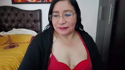 Snapshot of grace_mature_milf chatting on July 2026 03:27:02 PM grace_mature_milf online show from July 2026 03:27:02 PM
