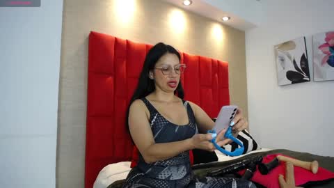 Snapshot of grace_velvet chatting on April 2026 12:50:02 PM Grace online show from April 2026 12:50:02 PM