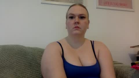Snapshot of graceloves69 chatting on May 2026 12:44:02 PM Grace Loves online show from May 2026 12:44:02 PM