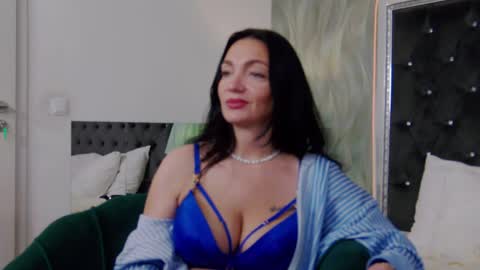 gracemontclair online show from May 2026 04:04:02 PM