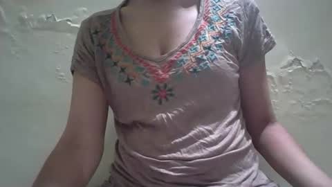 grace queen online show from April 2026 04:37:01 PM