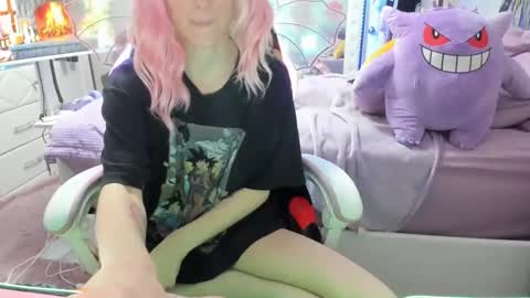 GreenEyedLovexo online show from April 2026 08:39:01 PM