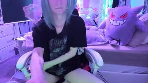 GreenEyedLovexo online show from April 2026 02:53:02 PM