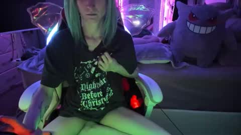 GreenEyedLovexo online show from May 2026 04:41:02 AM