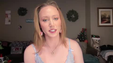 SexQueen Nikki online show from December 2025 03:46:01 AM