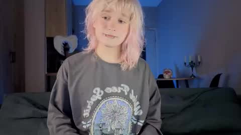 Greg-independent model online show from March 2026 09:32:02 PM