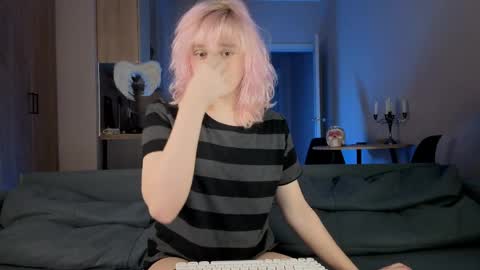 Greg-independent model online show from March 2026 08:19:02 PM