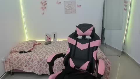 Greta online show from February 2026 07:35:01 PM