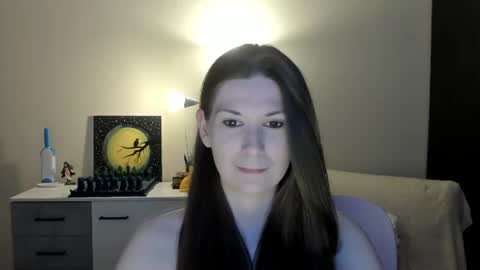 Greta online show from July 2026 09:43:01 PM
