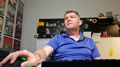 Snapshot of gringo_diks chatting on April 2026 04:34:02 PM gringo_diks online show from April 2026 04:34:02 PM