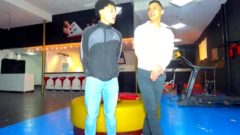 GRIVALS. THOMAS AND DAMIAND online show from December 2024 11:34:01 AM