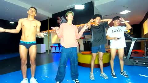 GRIVALS. THOMAS AND DAMIAND online show from December 2024 09:27:01 PM