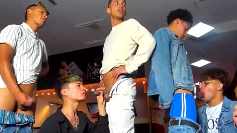 GRIVALS. THOMAS AND DAMIAND online show from December 2024 06:15:02 PM