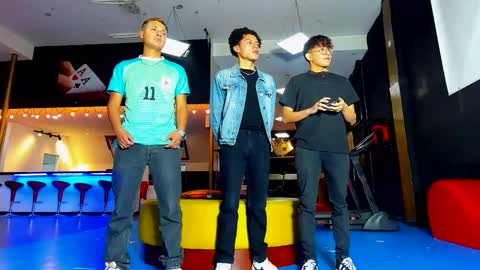 GRIVALS. THOMAS AND DAMIAND online show from December 2024 06:05:01 PM