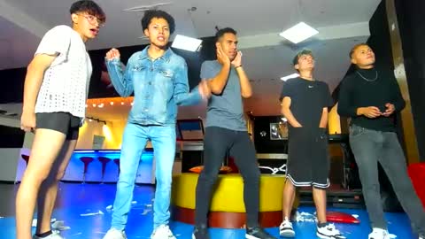 GRIVALS. THOMAS AND DAMIAND online show from December 2024 09:17:02 PM