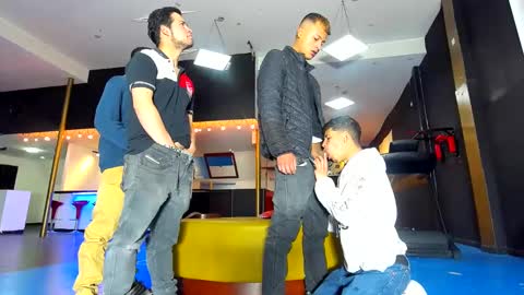 GRIVALS. THOMAS AND DAMIAND online show from January 2025 05:12:02 PM