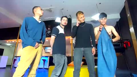 GRIVALS. THOMAS AND DAMIAND online show from January 2025 08:14:01 PM