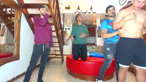 GRIVALS. THOMAS AND DAMIAND online show from January 2025 05:14:01 PM