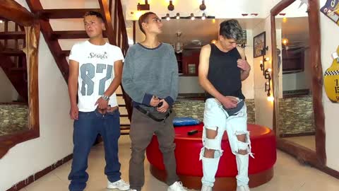 GRIVALS. THOMAS AND DAMIAND online show from February 2025 06:34:02 PM