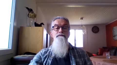 Snapshot of grybear60 chatting on February 2026 12:00:01 PM Grybear online show from February 2026 12:00:01 PM