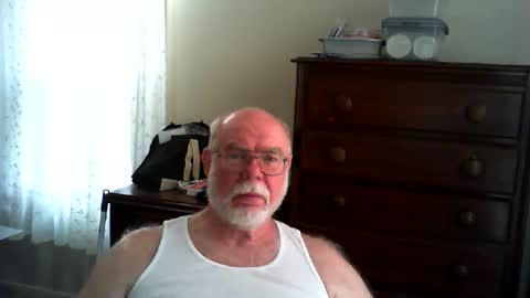 Snapshot of gtnolder60 chatting on June 2026 12:49:01 PM Gary online show from June 2026 12:49:01 PM