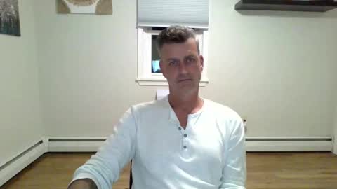 gudguy2025 online show from November 2025 02:57:01 AM