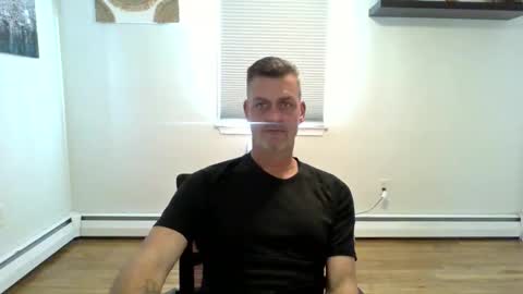 gudguy2025 online show from November 2025 03:00:01 PM