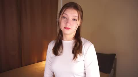 Molly online show from April 2026 05:22:01 AM