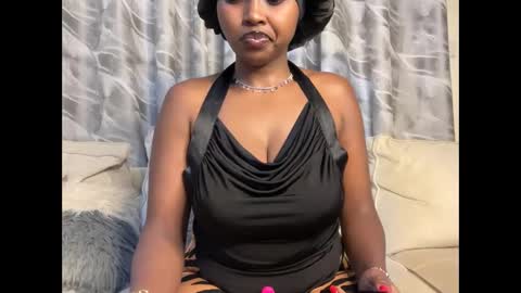 h_o_t_goddess online show from February 2026 07:10:01 PM