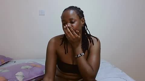 Snapshot of hadassa29 chatting on February 2025 09:17:02 PM Hadassa online show from February 2025 09:17:02 PM